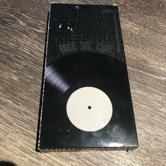 HOST PICK 🔥 YBF Rock the Croc Palette - Picture 6 of 7